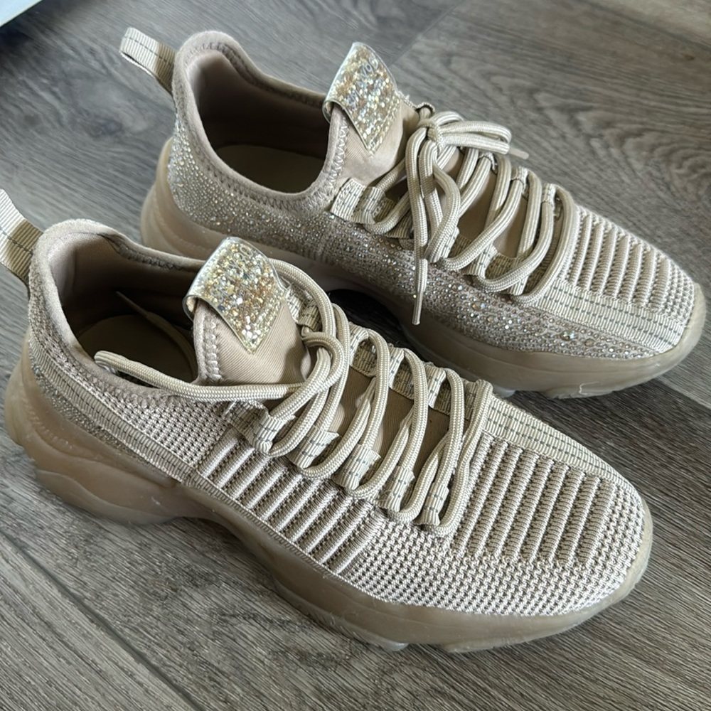 Steve Madden Sneakers